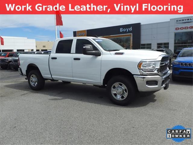 2023 RAM 2500 Tradesman Crew Cab 4x4 64 Box