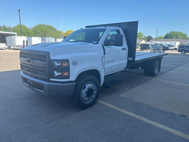 2024 Chevrolet Silverado 6500HD 1WT