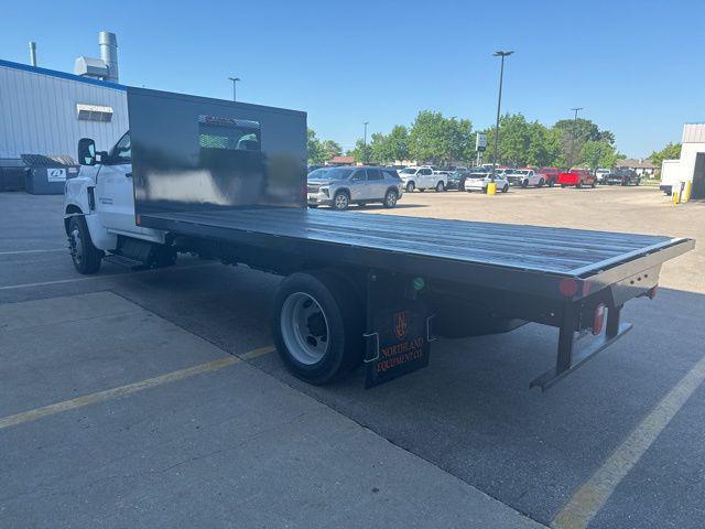 2024 Chevrolet Silverado 6500HD 1WT