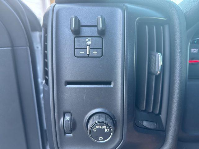 2024 Chevrolet Silverado 6500HD 1WT
