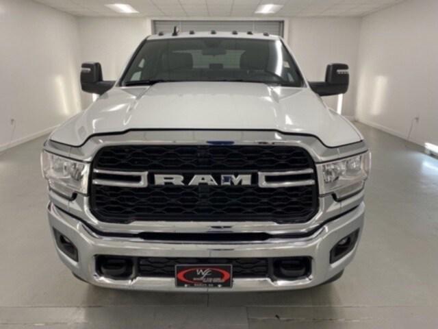 2024 RAM Ram 2500 RAM 2500 TRADESMAN CREW CAB 4X4 8 BOX