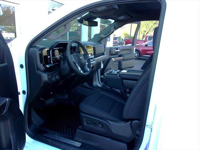 2024 Chevrolet Silverado 3500HD 4WD Regular Cab Long Bed LT