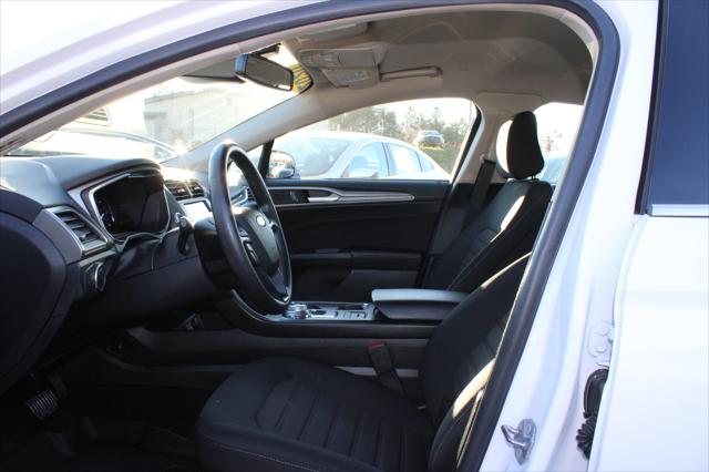 2020 Ford Fusion Hybrid SE