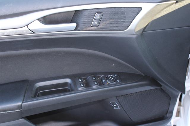 2020 Ford Fusion Hybrid SE