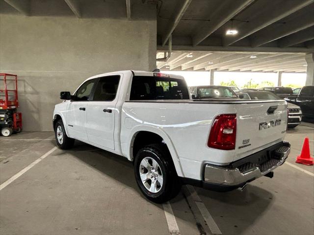 2025 RAM Ram 1500 RAM 1500 BIG HORN CREW CAB 4X4 57 BOX