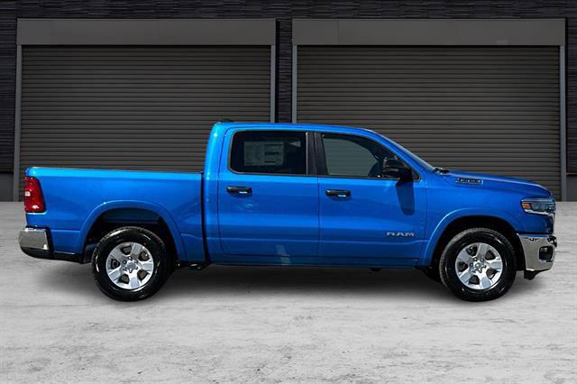 2025 RAM Ram 1500 RAM 1500 BIG HORN CREW CAB 4X2 57 BOX