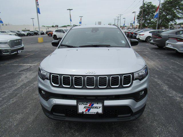 2024 Jeep Compass COMPASS LATITUDE 4X4