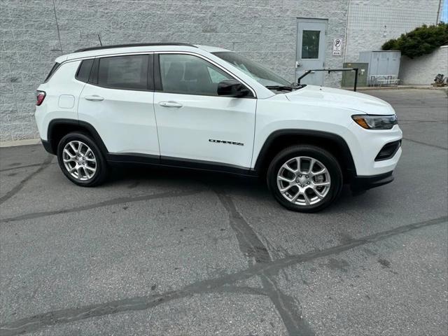 2024 Jeep Compass COMPASS SPORT 4X4