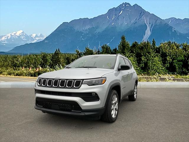 2024 Jeep Compass COMPASS LATITUDE LUX 4X4