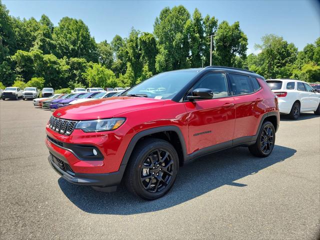 2024 Jeep Compass COMPASS LATITUDE 4X4