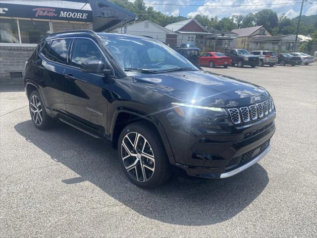 2024 Jeep Compass COMPASS LIMITED 4X4