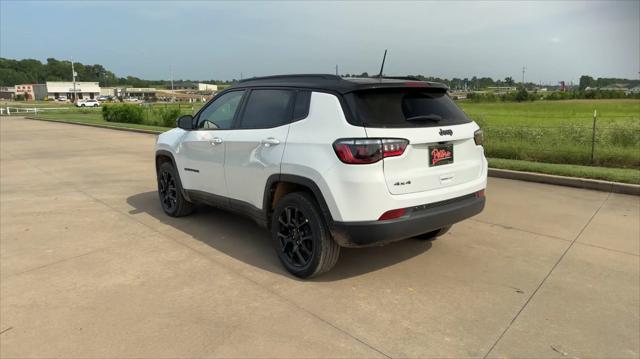 2024 Jeep Compass COMPASS LATITUDE 4X4