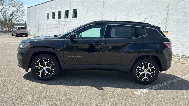 2024 Jeep Compass COMPASS LIMITED 4X4