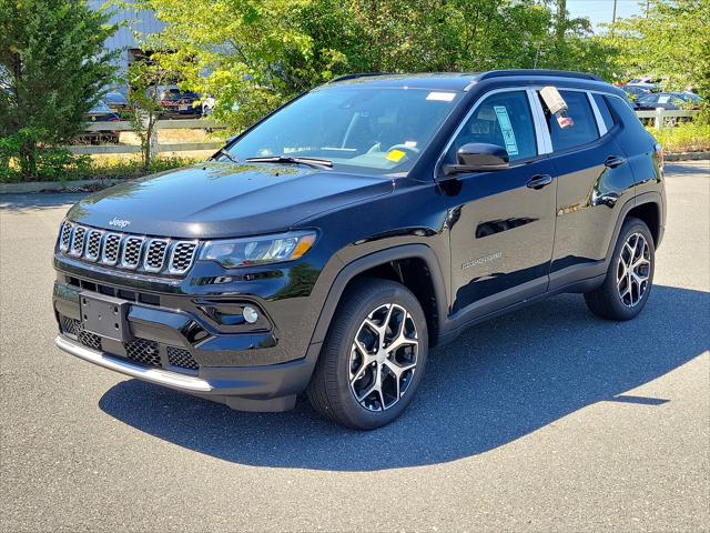 2024 Jeep Compass COMPASS LIMITED 4X4