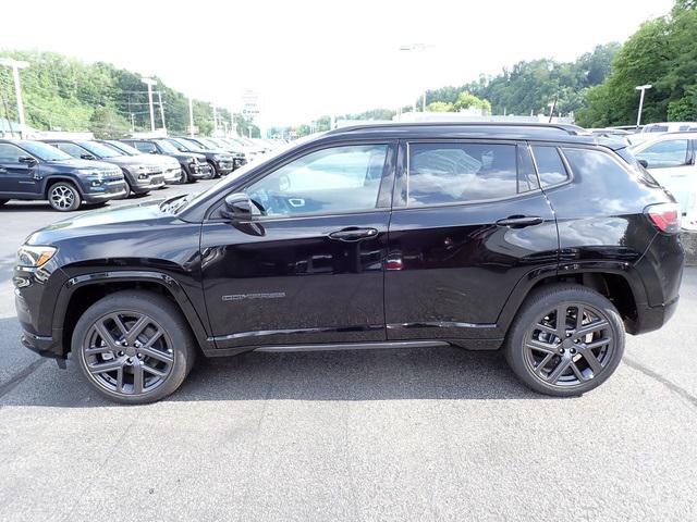 2024 Jeep Compass COMPASS LIMITED 4X4