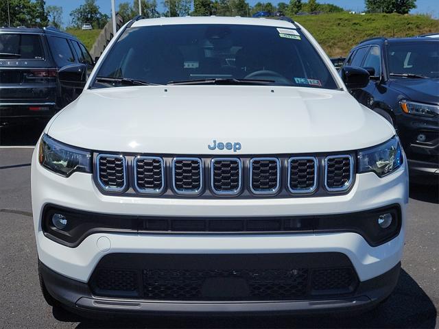 2024 Jeep Compass COMPASS LATITUDE LUX 4X4