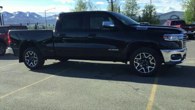 2025 RAM Ram 1500 RAM 1500 LARAMIE CREW CAB 4X4 64 BOX