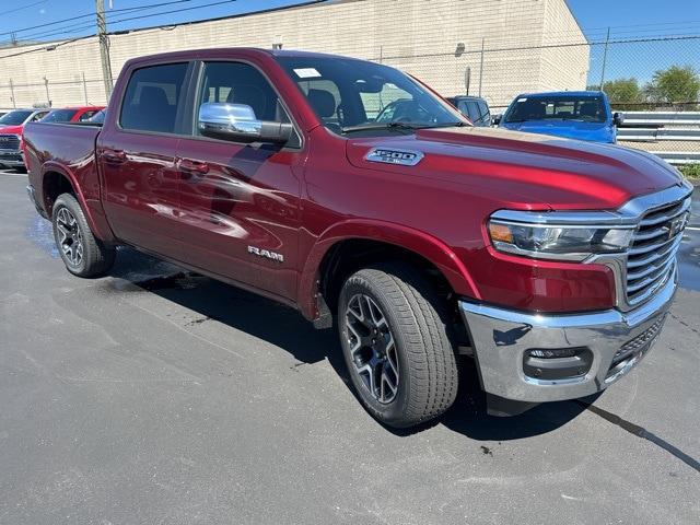 2025 RAM Ram 1500 RAM 1500 LARAMIE CREW CAB 4X4 57 BOX