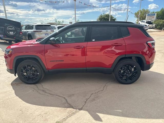 2024 Jeep Compass COMPASS LATITUDE 4X4