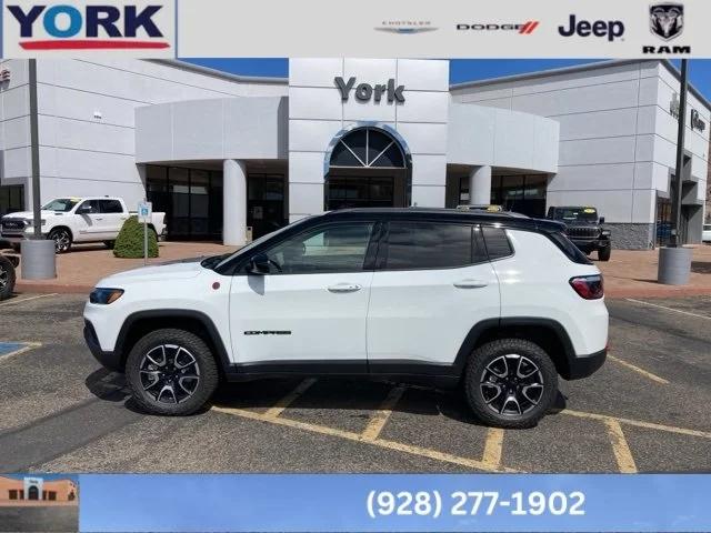 2024 Jeep Compass COMPASS TRAILHAWK 4X4