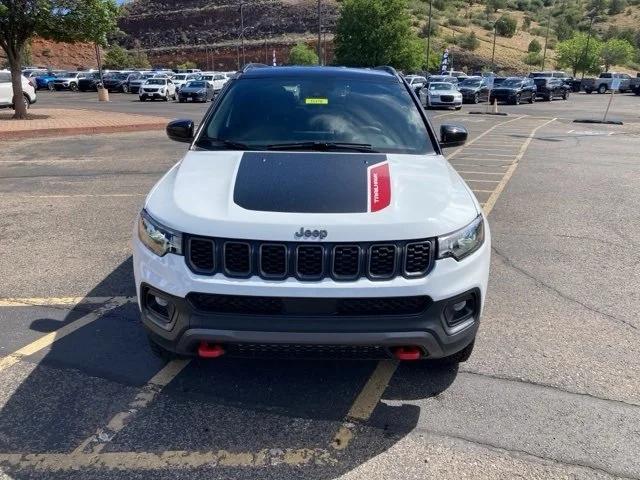 2024 Jeep Compass COMPASS TRAILHAWK 4X4