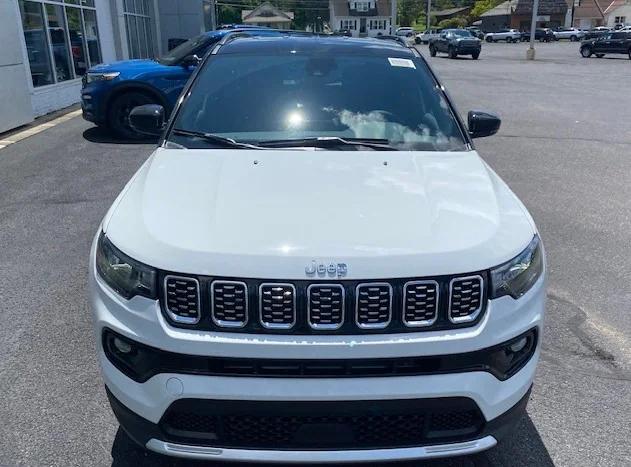 2024 Jeep Compass COMPASS LIMITED 4X4