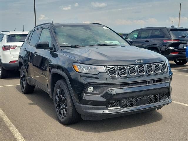 2024 Jeep Compass COMPASS LATITUDE 4X4