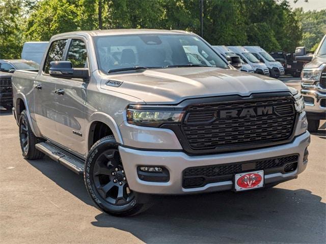 2025 RAM Ram 1500 RAM 1500 BIG HORN CREW CAB 4X2 57 BOX