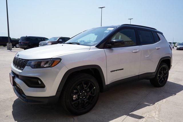 2024 Jeep Compass COMPASS LATITUDE 4X4