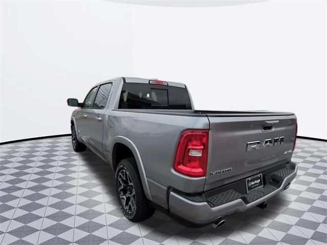 2025 RAM Ram 1500 RAM 1500 LARAMIE CREW CAB 4X4 57 BOX