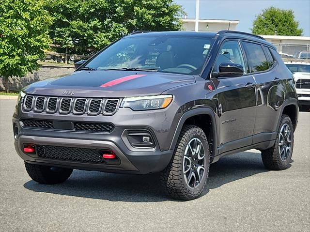 2024 Jeep Compass COMPASS TRAILHAWK 4X4