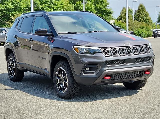 2024 Jeep Compass COMPASS TRAILHAWK 4X4