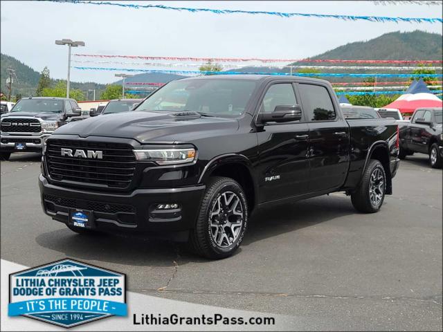 2025 RAM Ram 1500 RAM 1500 LARAMIE CREW CAB 4X4 64 BOX