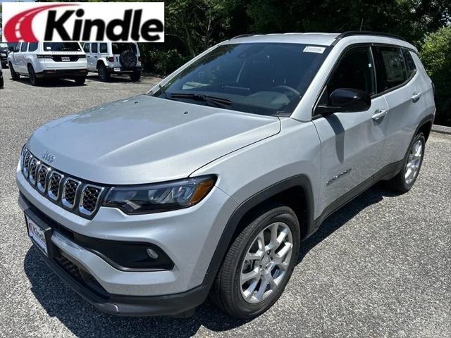 2024 Jeep Compass COMPASS LATITUDE LUX 4X4