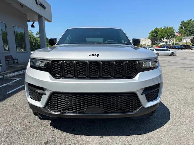 2024 Jeep Grand Cherokee GRAND CHEROKEE ALTITUDE 4X4