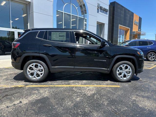 2024 Jeep Compass COMPASS SPORT 4X4