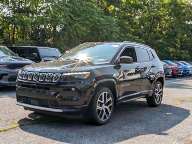 2024 Jeep Compass COMPASS LIMITED 4X4