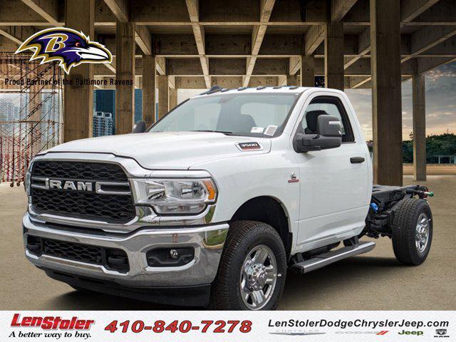 2024 RAM Ram 3500 Chassis Cab RAM 3500 TRADESMAN CHASSIS REGULAR CAB 4X4 60 CA