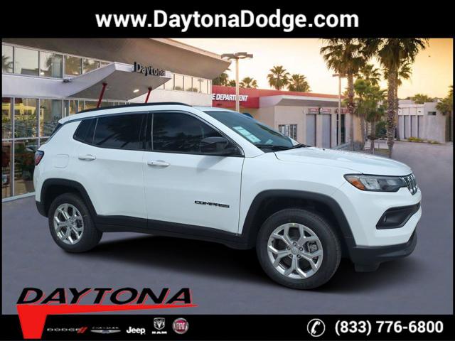 2024 Jeep Compass COMPASS LATITUDE 4X4