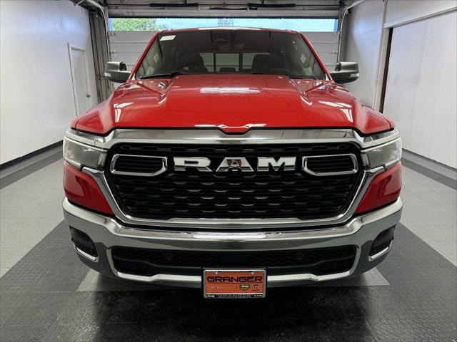 2025 RAM Ram 1500 RAM 1500 LONE STAR CREW CAB 4X4 57 BOX