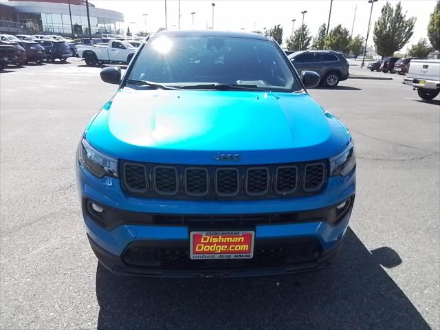 2024 Jeep Compass COMPASS LATITUDE 4X4