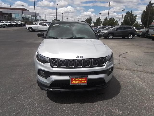 2024 Jeep Compass COMPASS LATITUDE 4X4