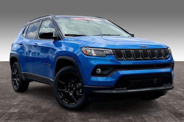 2024 Jeep Compass COMPASS LATITUDE 4X4