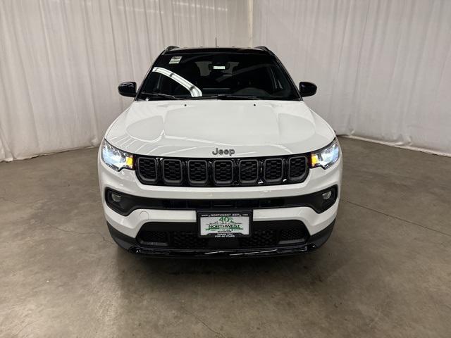 2024 Jeep Compass COMPASS LATITUDE 4X4