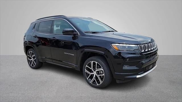 2024 Jeep Compass COMPASS LIMITED 4X4