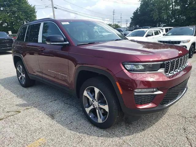 2024 Jeep Grand Cherokee GRAND CHEROKEE LIMITED 4X4