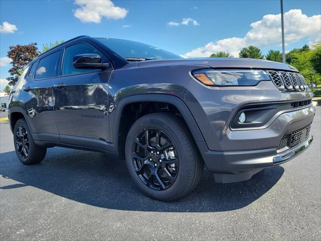 2024 Jeep Compass COMPASS LATITUDE 4X4