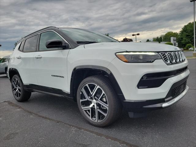 2024 Jeep Compass COMPASS LIMITED 4X4