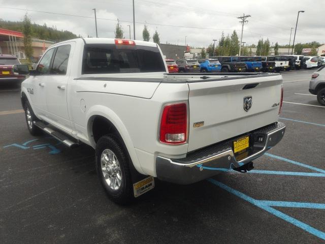 2018 RAM 3500 Laramie Crew Cab 4x4 64 Box