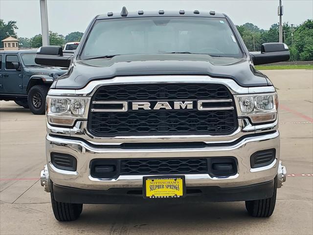 2022 RAM 3500 Tradesman Crew Cab 4x4 8 Box